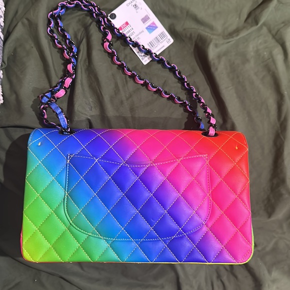 RARE Chanel Medium RAINBOW Double Flap Bag NEW WITH TAGS 2023 - Picture 3 of 4